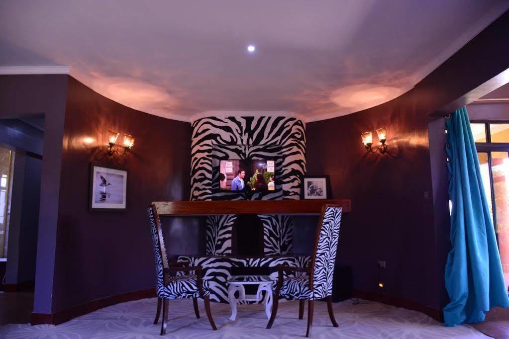 Giraffe Ark Game Lodge Nyeri Exterior foto